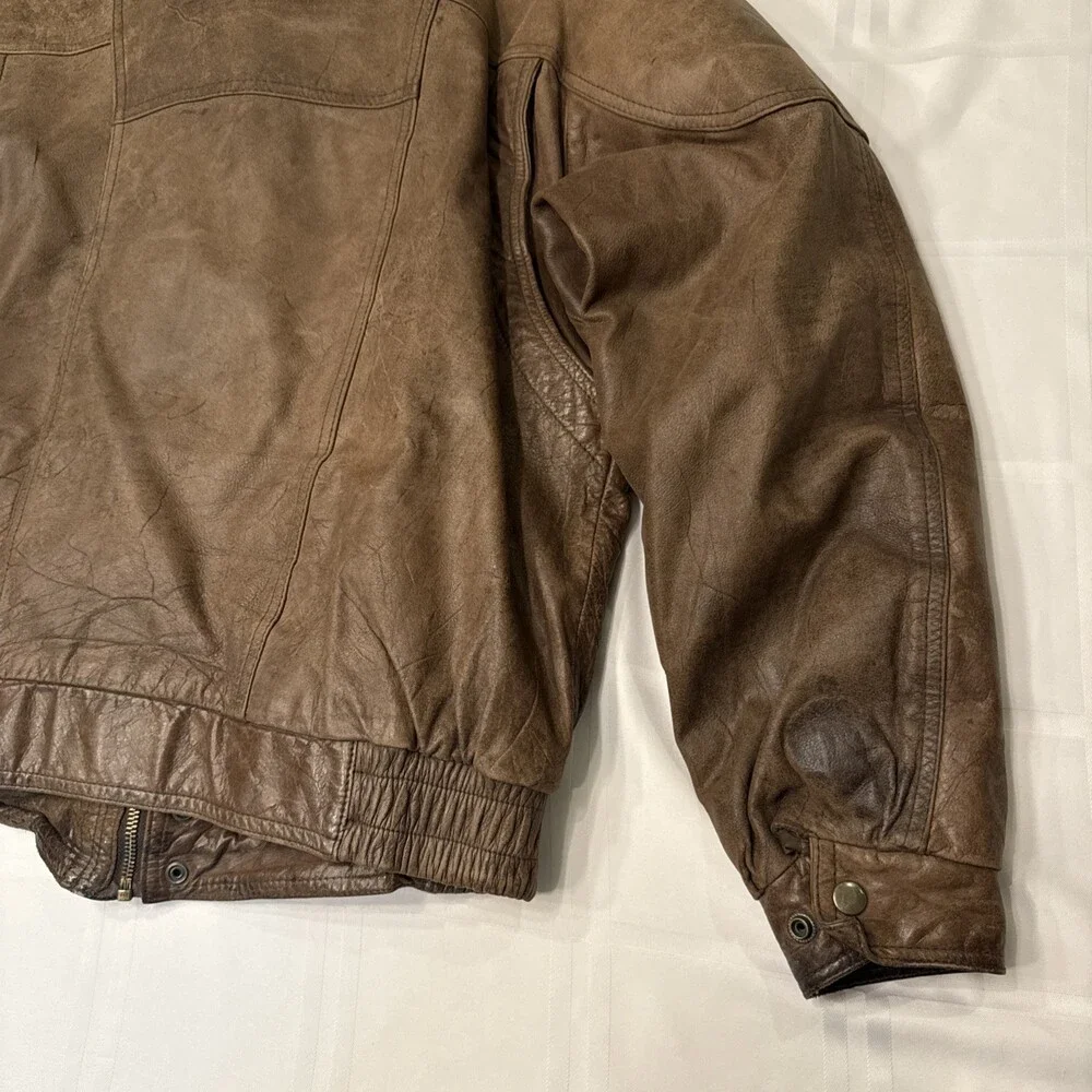 Vintage Weekends Men's Brown Leather Full-Zip Bomber Jacket Size M